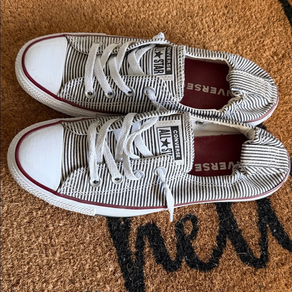 Converse Pinstripe Shoreline Slip Ons - Picture 3 of 8